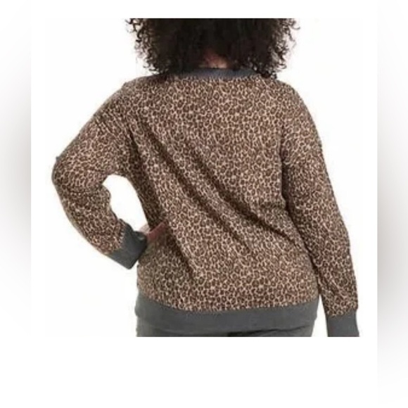 Splendid leopard top NWT size XL‎ cozy lounge sweatshirt top mob wife - Picture 2 of 7